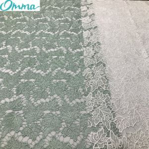 Renda Kimia Benang Mengkilap